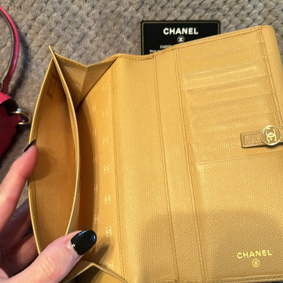 Chanel Leather Wallet - Picture 8 of 9